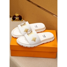 Louis Vuitton Slippers